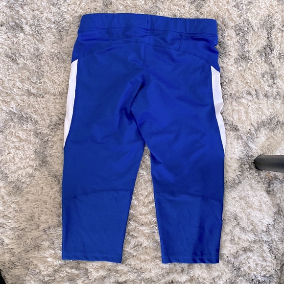 Nike women’s cropped leggings Kentucky Royal Blue Medium - Picture 2 of 3